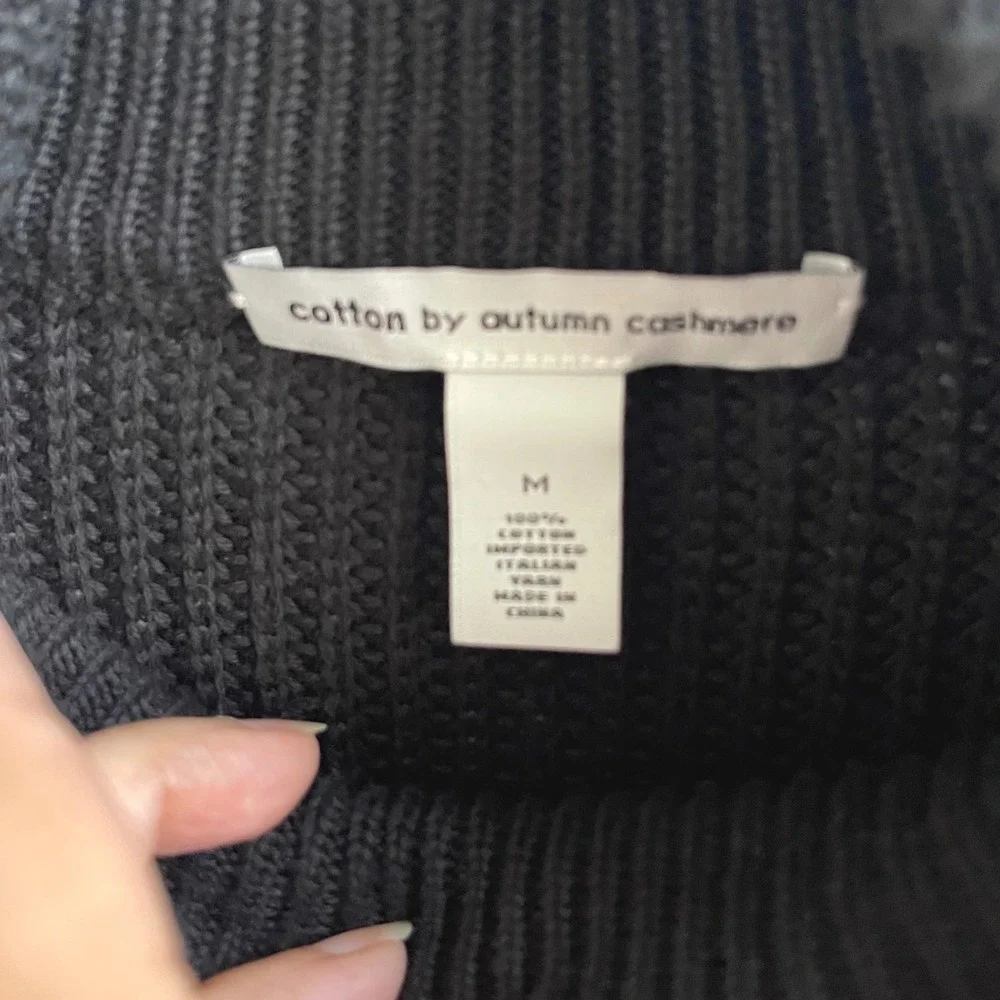 Cotton by Autumn Cashmere Sweater Vest Womens M Black Scalloped Hem Turtleneck